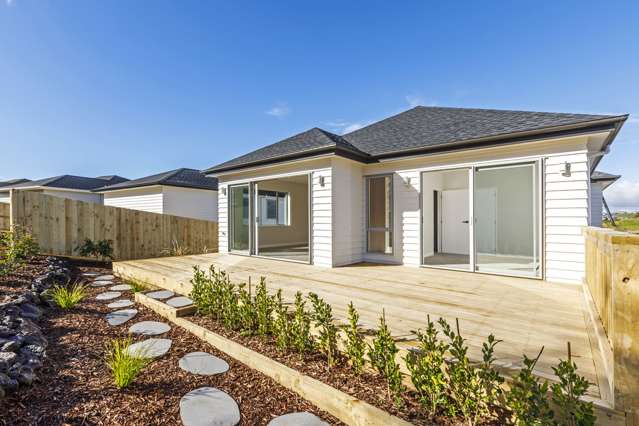 102 Godfrey Drive Orewa_3