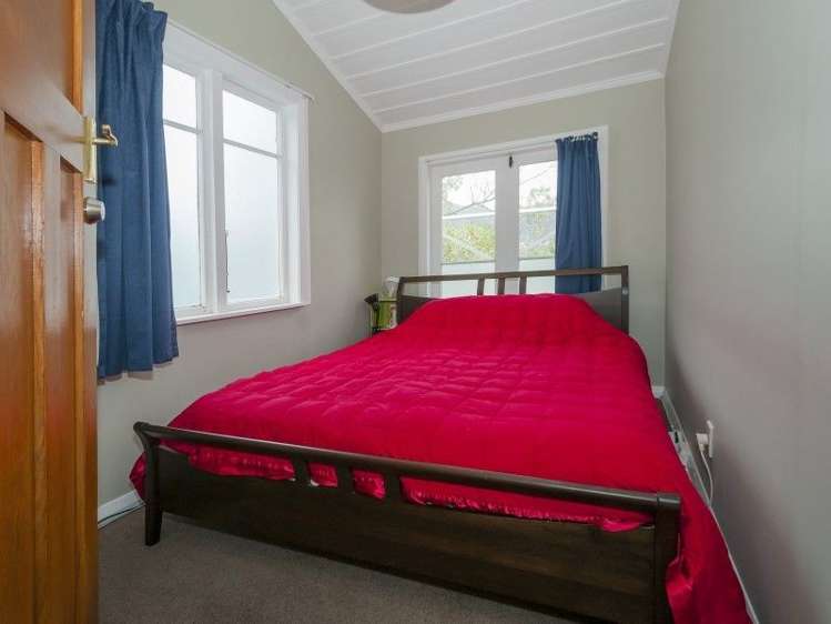 3 Church Lane Point Howard_10