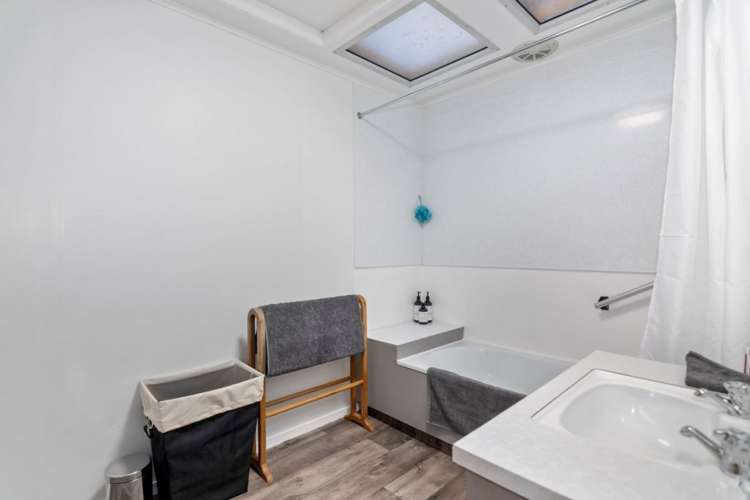 2/10 Bodmin Street Marybank_5