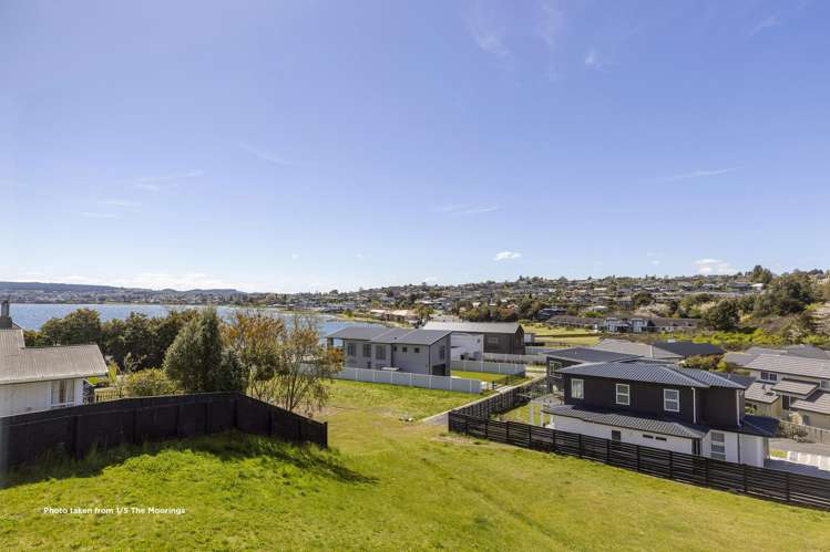 1/5 The Moorings Two Mile Bay_36