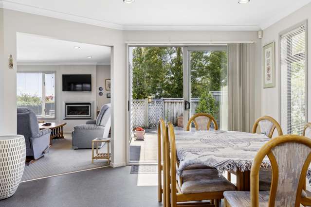 2/30 Ingle Avenue Waipahihi_4