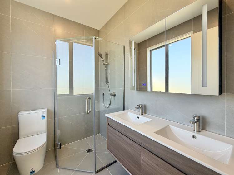 66 Huanui Drive Orewa_10