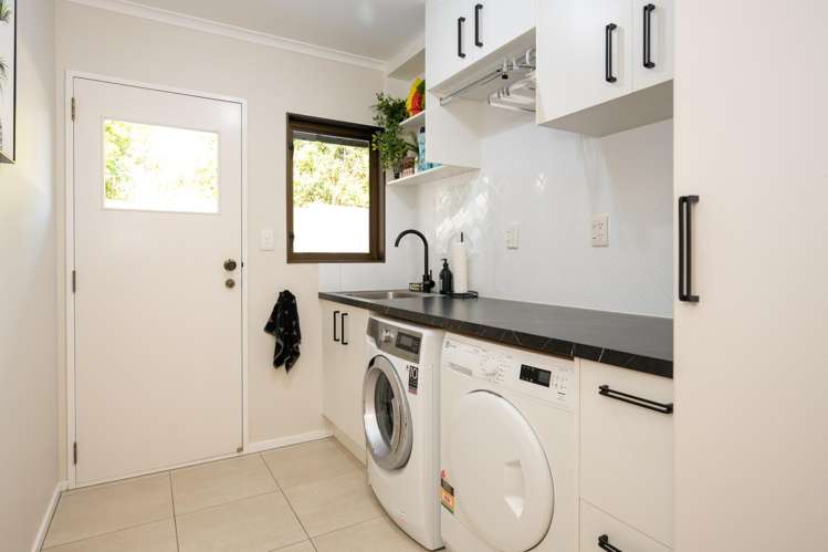 2 Chestnut Court Havelock North_24