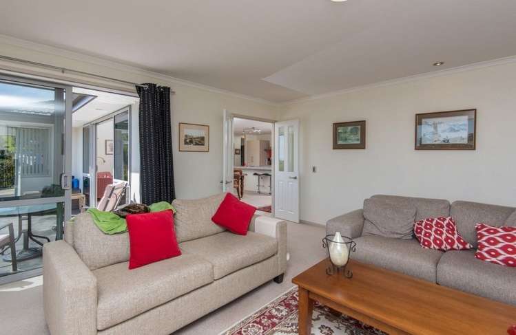 2 Springlea Heights Atawhai_11