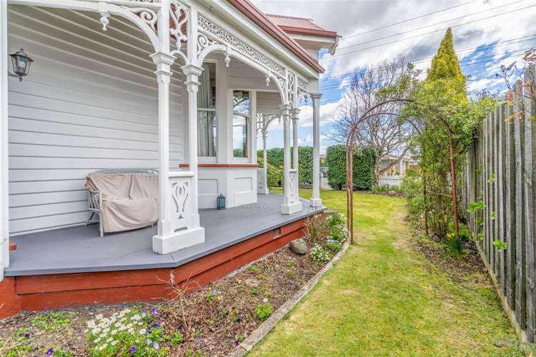 6 Crombie Street Gore_16