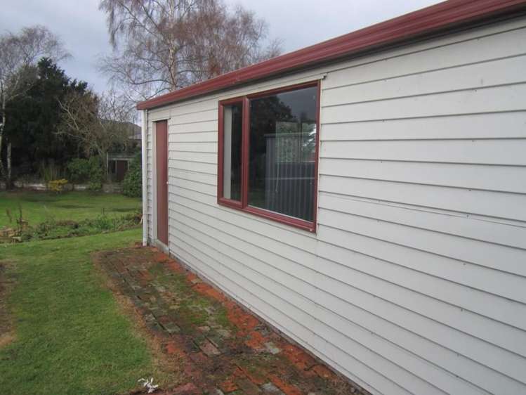 15 Dryden Street Milton_14