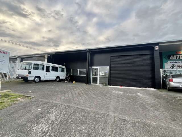 4/287-289 West Coast Road Glen Eden_2