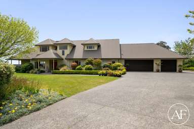 592 Redoubt Road_1