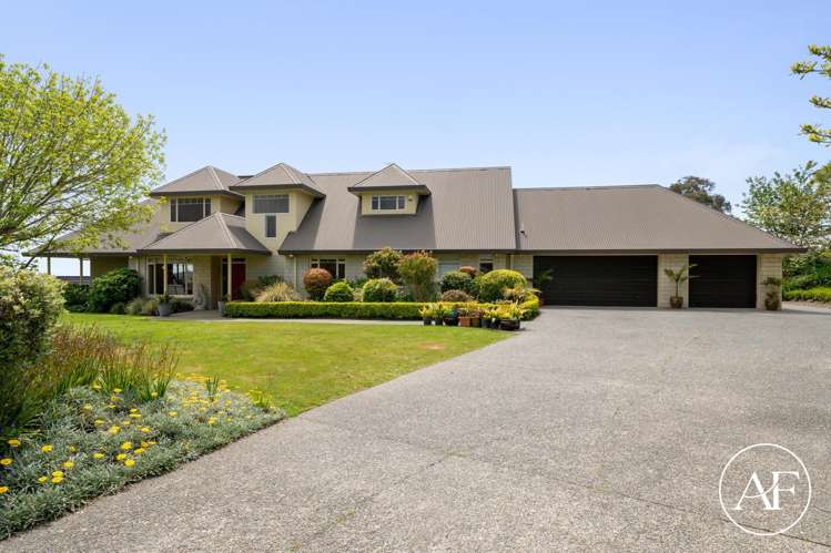 592 Redoubt Road_0