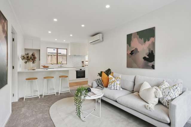 2/100 Royal Road Massey_2