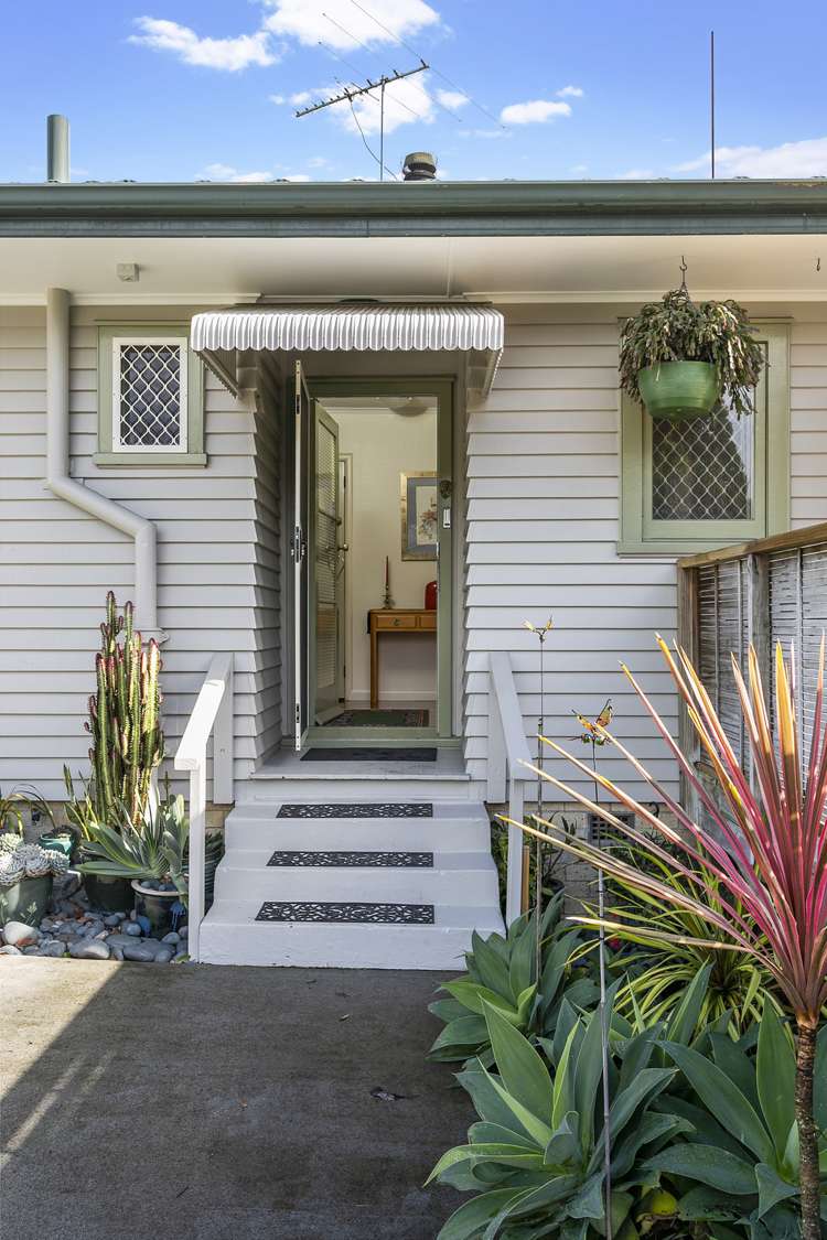 3/7 Edmonton Road Henderson_5