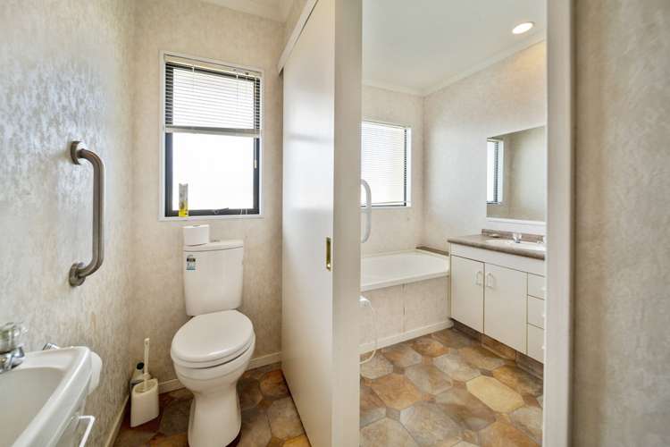 41 Ngaio Street Strandon_11