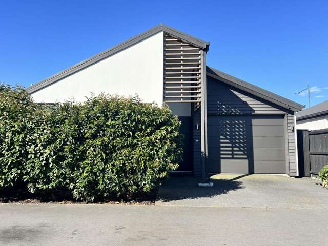 Large three bedroom home Wigram