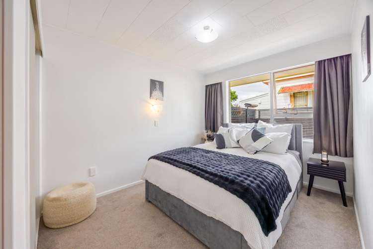 2/306 Southland Road Hastings_8