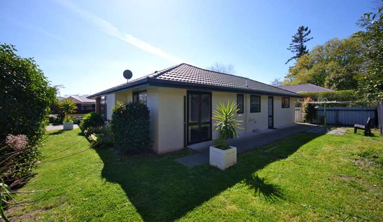 12 Wordsworth Place Stoke_15