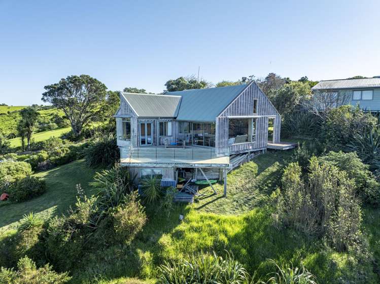 16 South Pacific Road Rakino Island_20