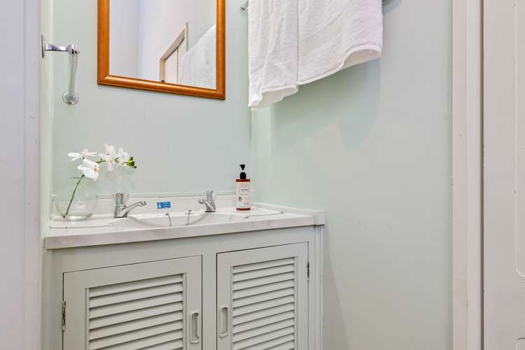 2 Mckenzie Place Waikuku Beach_11