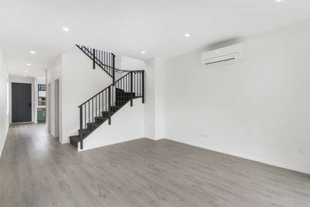 11 Serpent Road Flat Bush_2