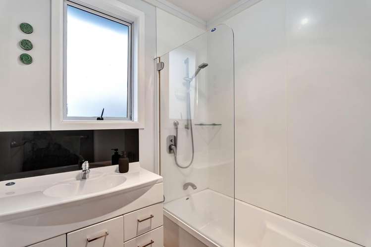 116 Omata Road Marfell_10