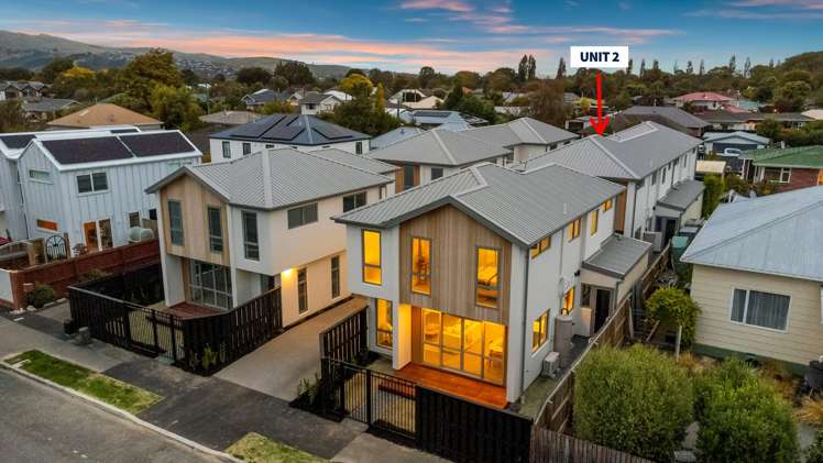 1 & 2/293 Lyttelton Street Spreydon_16