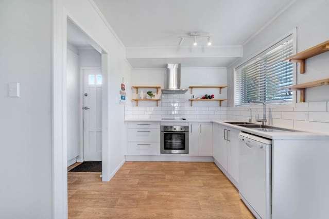 2/15 Alpha Street Papakura_2