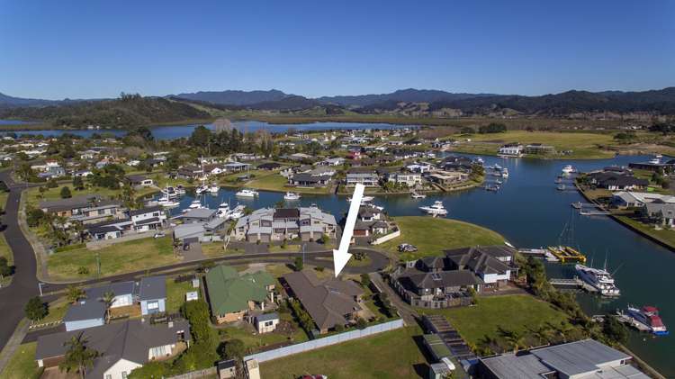 6 Pelican Place Whitianga_0