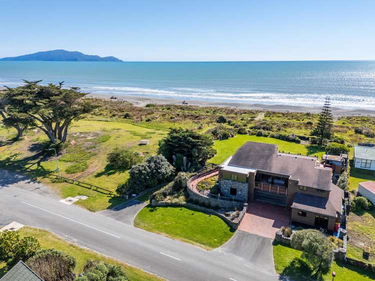 71-73 Rodney Avenue Te Horo Beach_0