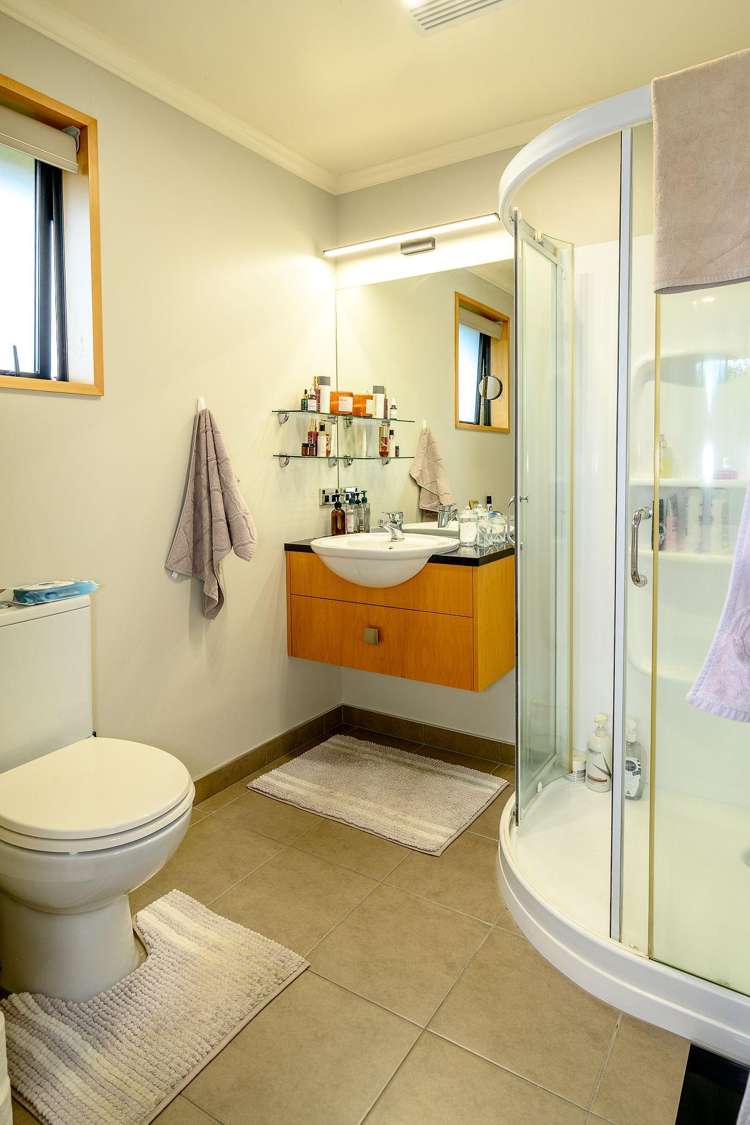 6 Robina Place Gore_30