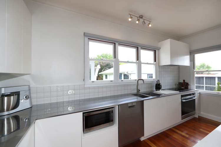 708 Rainbow Avenue Parkvale_11