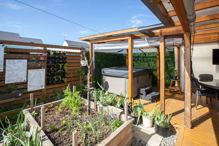 2/188 Hastings Street East Waltham_25