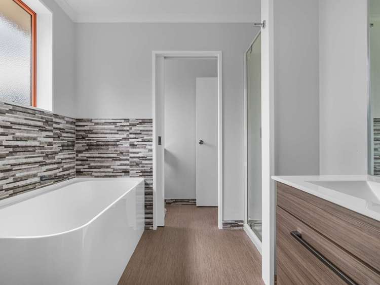 10 Marblewood Grove Pukekohe_13