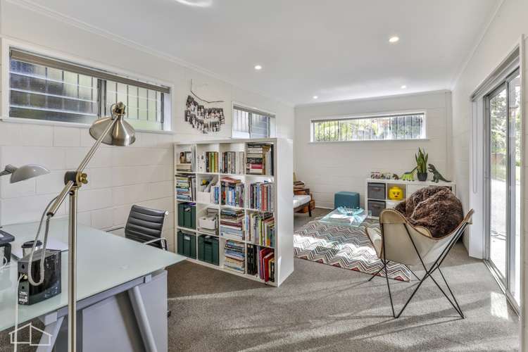 48 Daffodil Street Titirangi_15