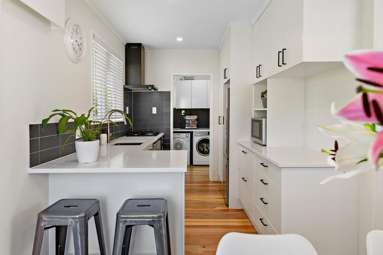 64 Blakeborough Drive_2