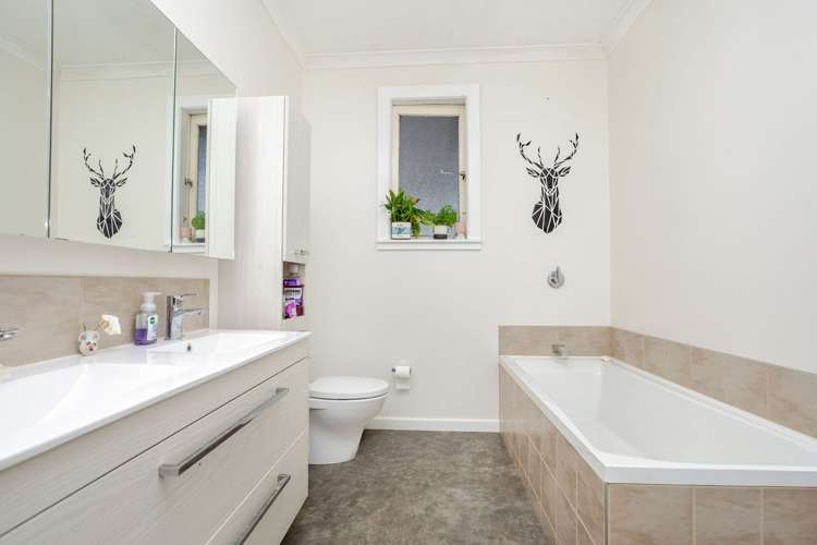 180 Tipapakuku Road Dannevirke_14