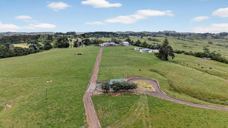 00 Awhitu Road Waiuku_10