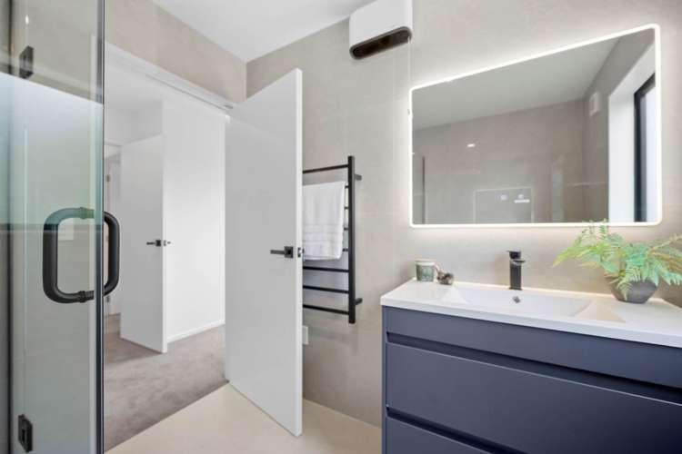 Lots 1-4/13 Kennedy Avenue Forrest Hill_36