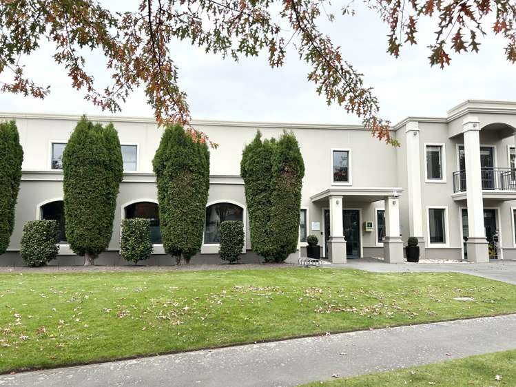 5 Millpark Place Northwood_39