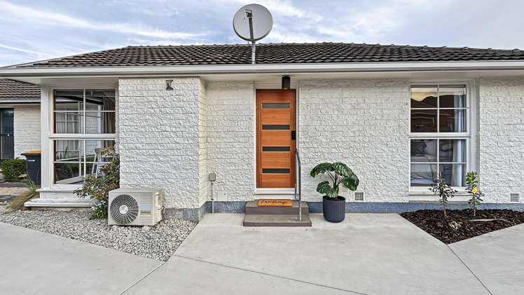 4/89 Hills Road Edgeware_14
