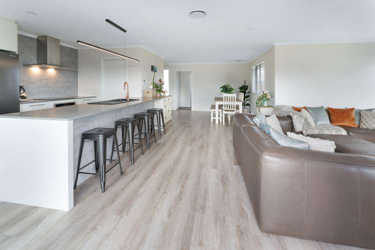 66 Katania Heights Brightwater_6