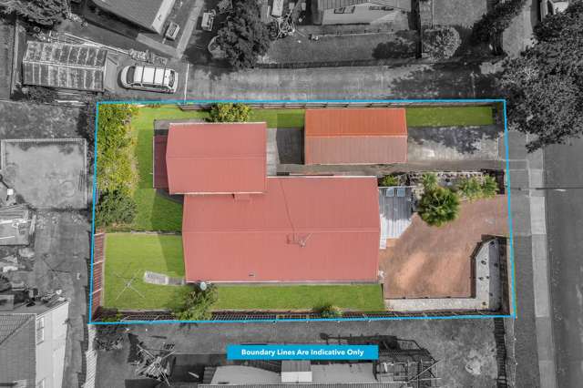 5 Bed home + Rumps & Garage on Freehold 607sqm