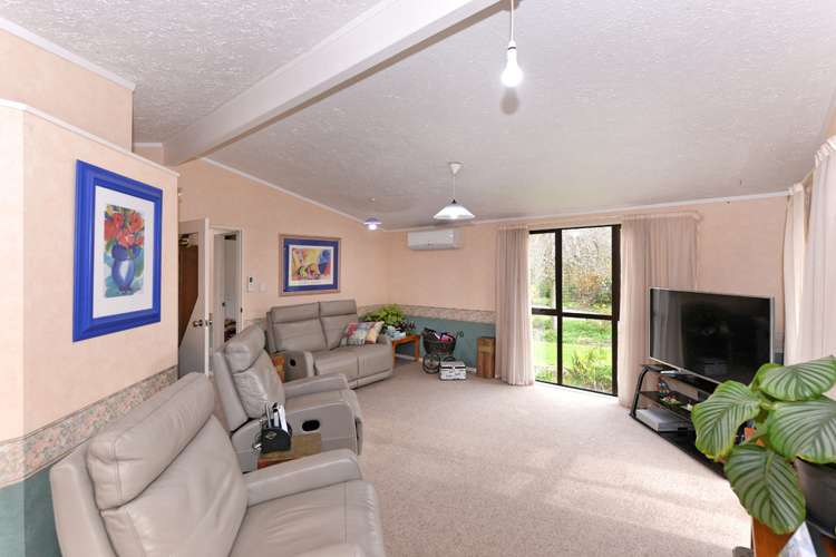 133 River Terrace Road Brightwater_12