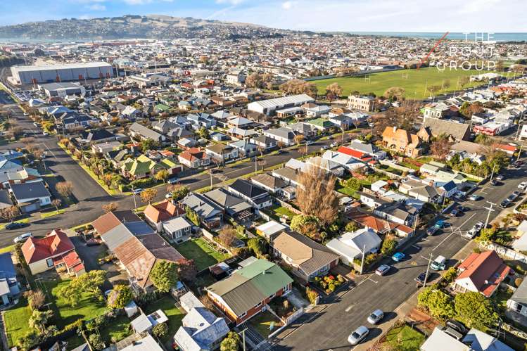 32b Eastbourne Street Caversham_15