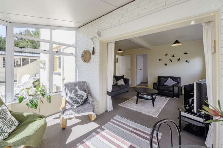 14 Deane Avenue Titirangi_31