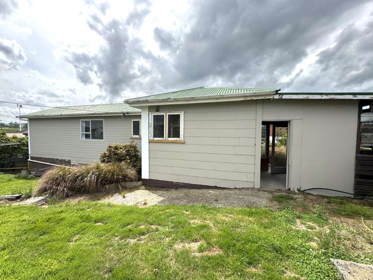 9 Cargill Street Owaka_23