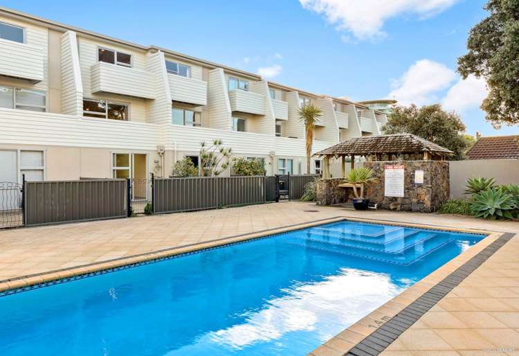 8/3 Riverside Road Orewa_8