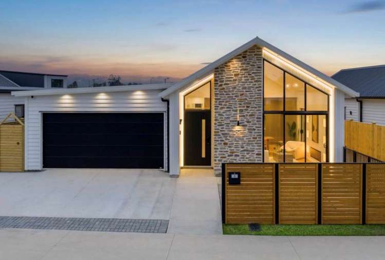 12 & 14 Tuwai Crescent Opaheke_6