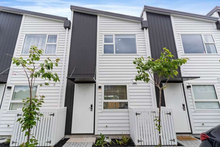 5/129 Lancaster Road Beach Haven_15