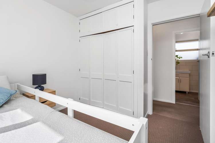 52 Frensham Crescent Woolston_17