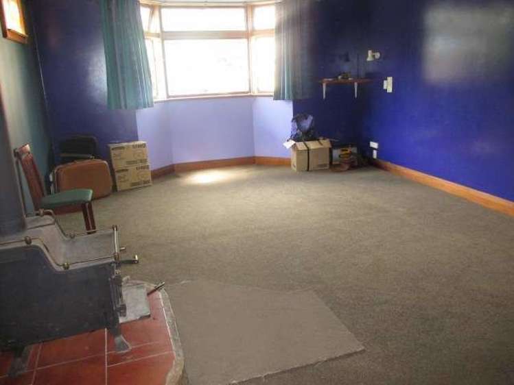 5 Dunn Street Reefton_11