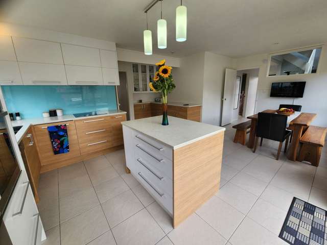 42A Matakatia Parade Matakatia Bay_1